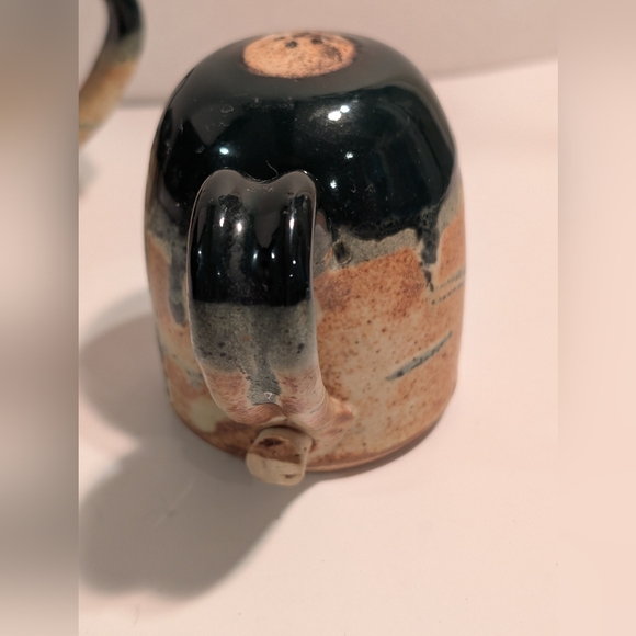 Salt and Pepper Shakers Renaissance Medieval Hand Made Pottery. - Picture 8 of 11